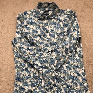 Grand Frank Men’s slim fit dress shirt.